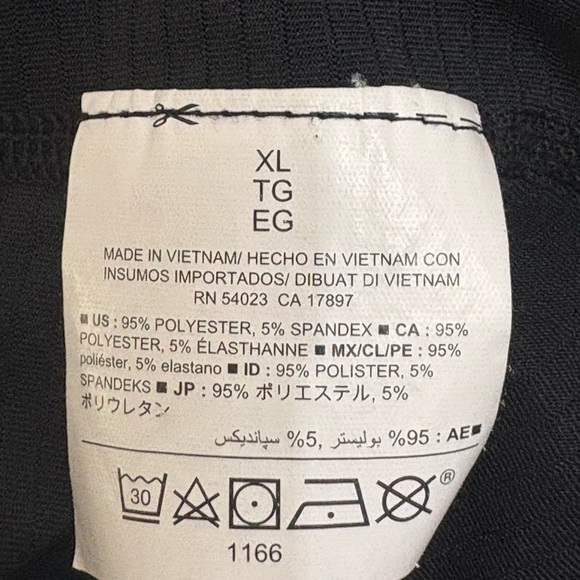 Old Navy Black Go-Dry Racerback Active Tank Top - Picture 8 of 8